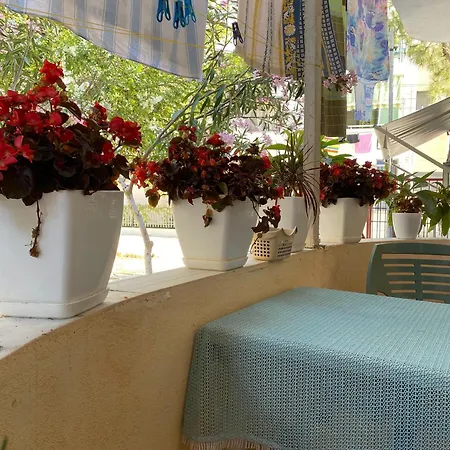 1st Floor Apartmán *